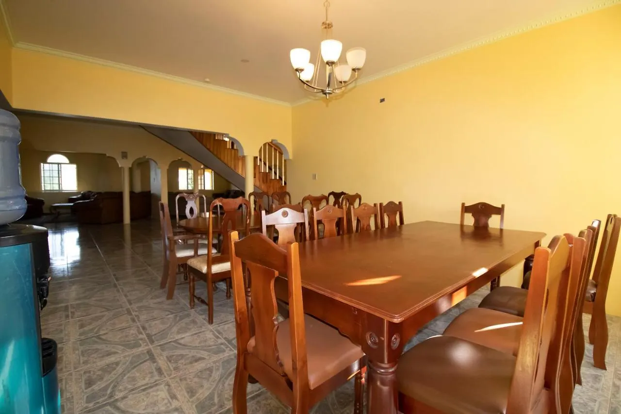 Round View Guest House Port Antonio