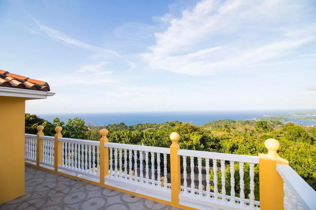 Round View Guest House Port Antonio
